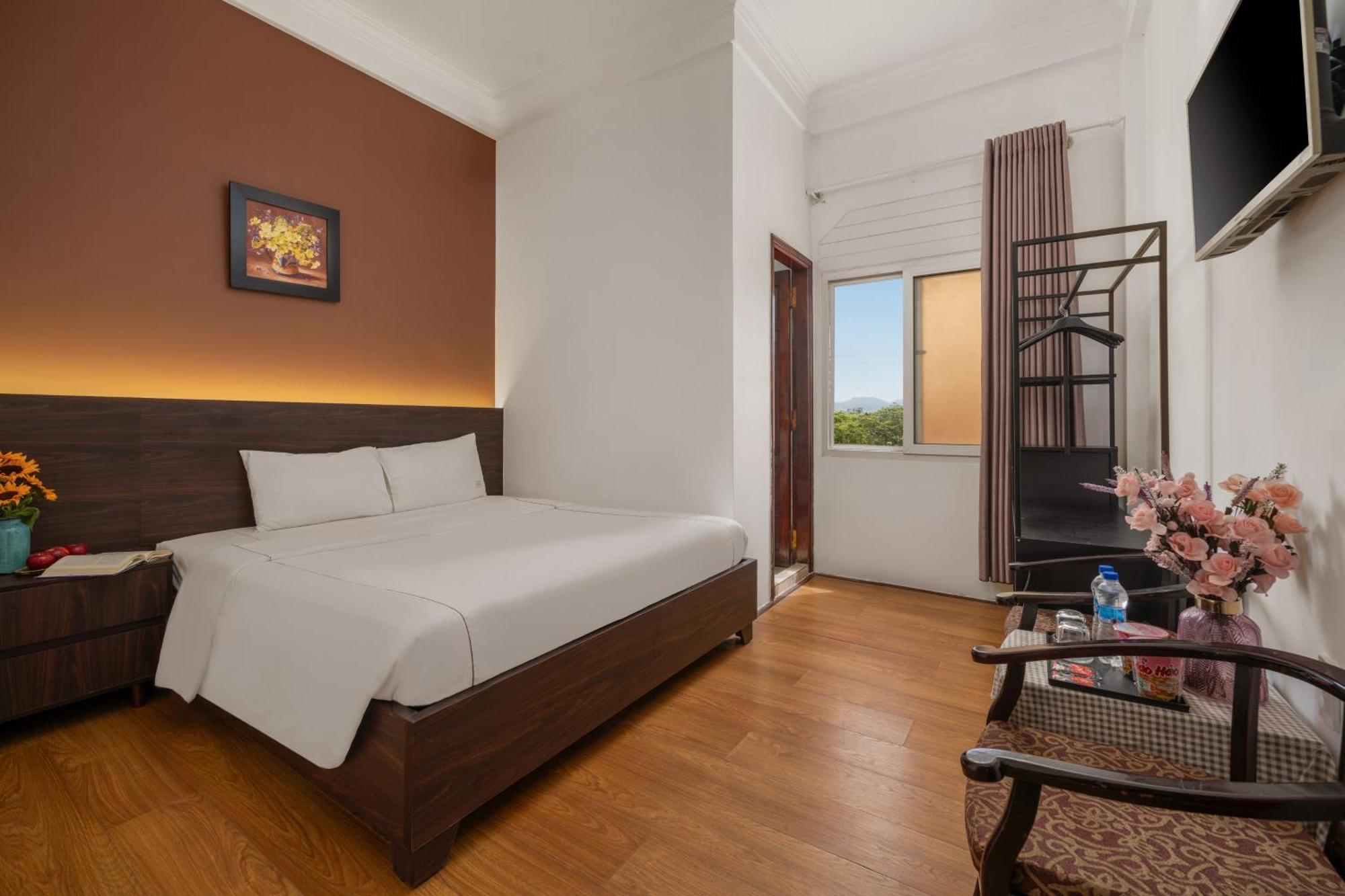 Kly Hotel Хюе Екстер'єр фото