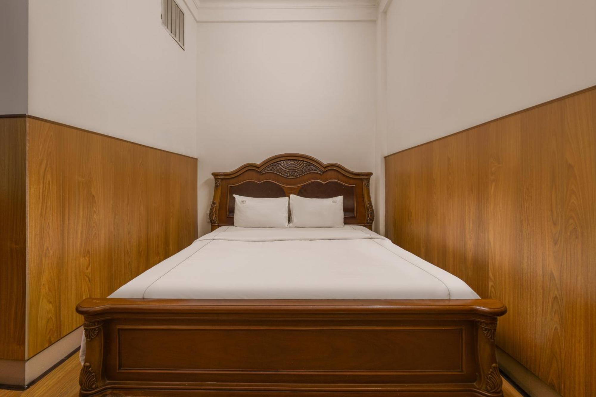 Kly Hotel Хюе Екстер'єр фото
