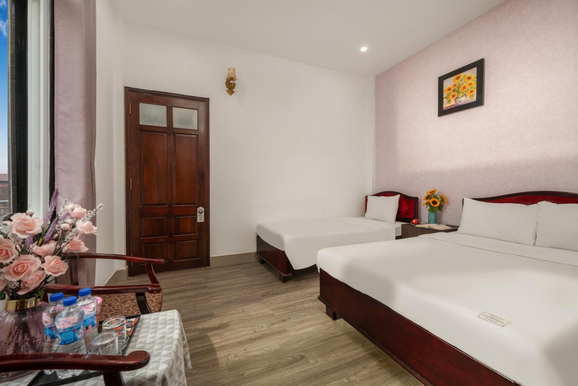 Kly Hotel Хюе Екстер'єр фото