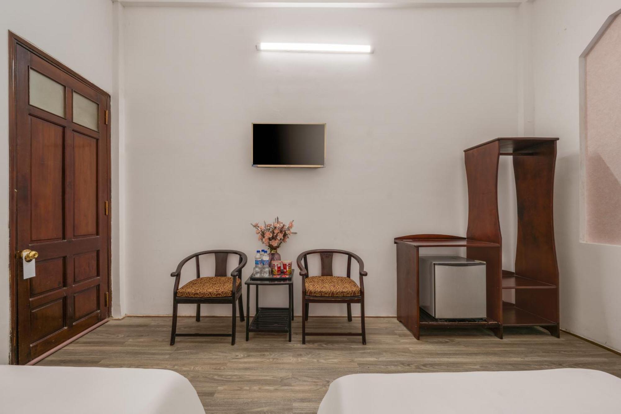 Kly Hotel Хюе Екстер'єр фото