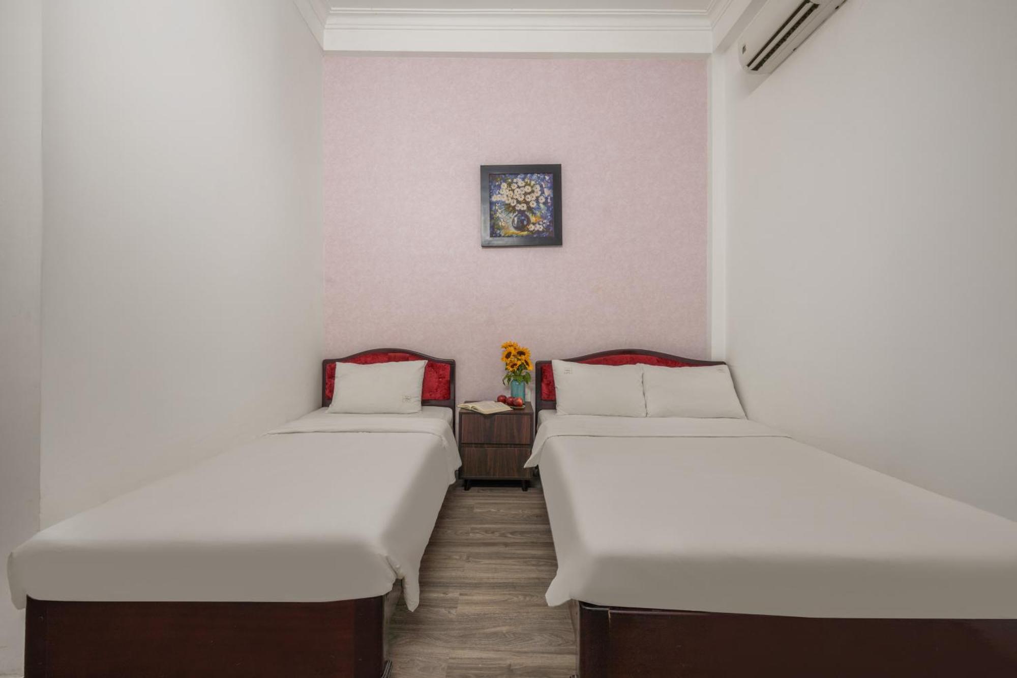 Kly Hotel Хюе Екстер'єр фото