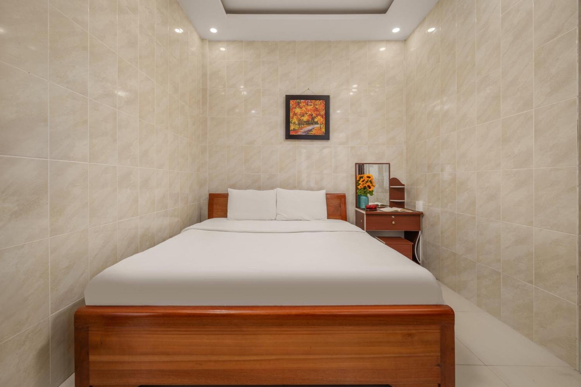 Kly Hotel Хюе Екстер'єр фото